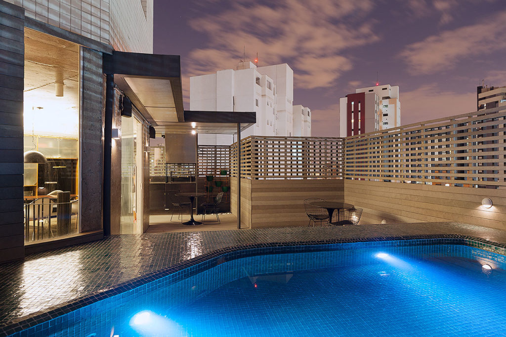 Apartamento Klabin | apartamento com ar de casa | ODVO arquitetura e urbanismo | Piscina na cobertura